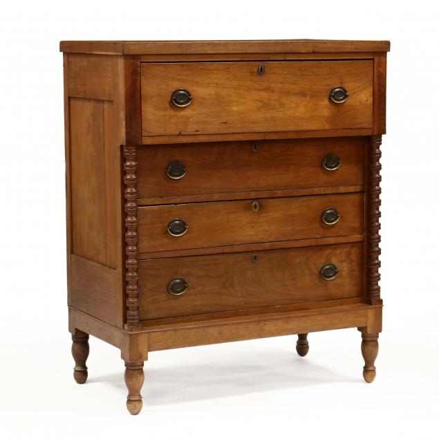 SOUTHERN SHERATON WALNUT CHEST 34b0a1