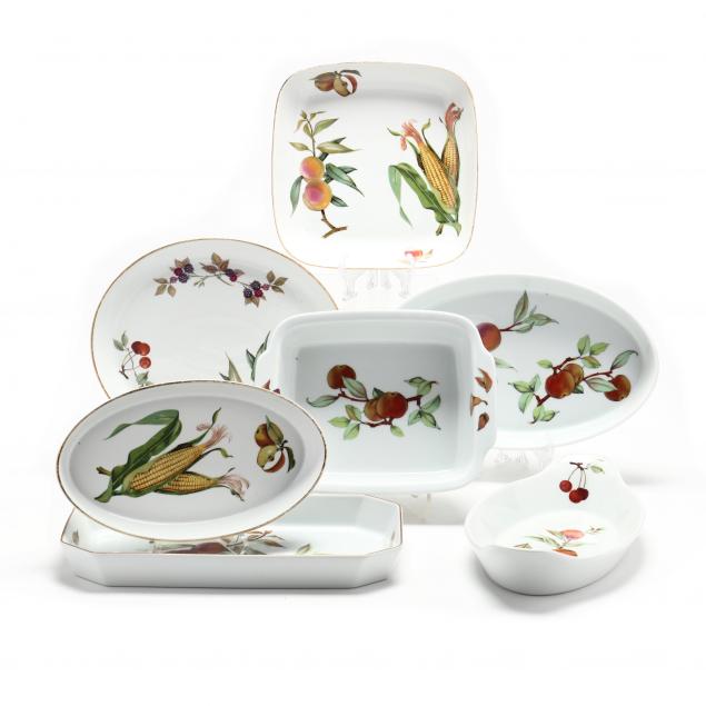 SEVEN ROYAL WORCESTER EVESHAM SERVING 34b115