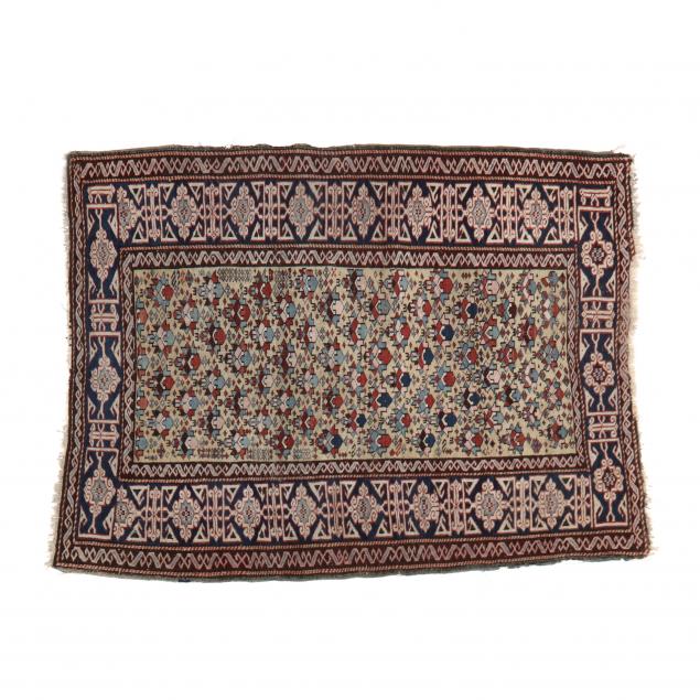 SHIRVAN AREA RUG Light green field