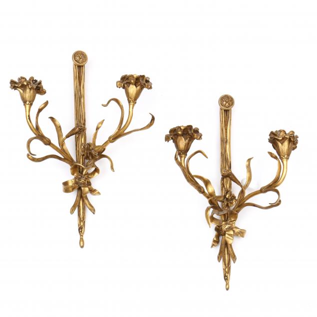 PAIR OF GILT FLORAL WALL SCONCES 34b165