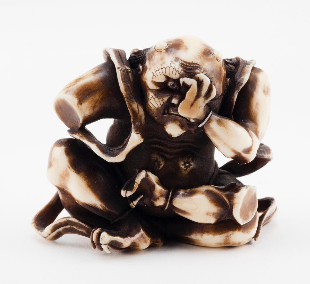 JAPANESE NETSUKE BY ITSUMIN 19TH