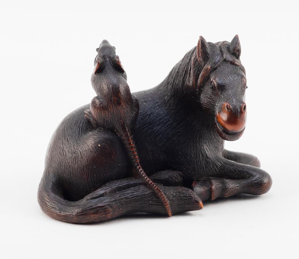 JAPANESE WOOD NETSUKE MEIJI PERIOD