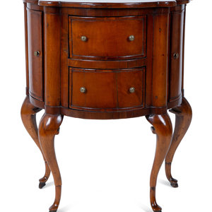 An Italian Walnut Commodino 18th 19th 34dccb