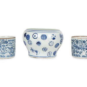 Three Chinese Blue and White Planters
20TH