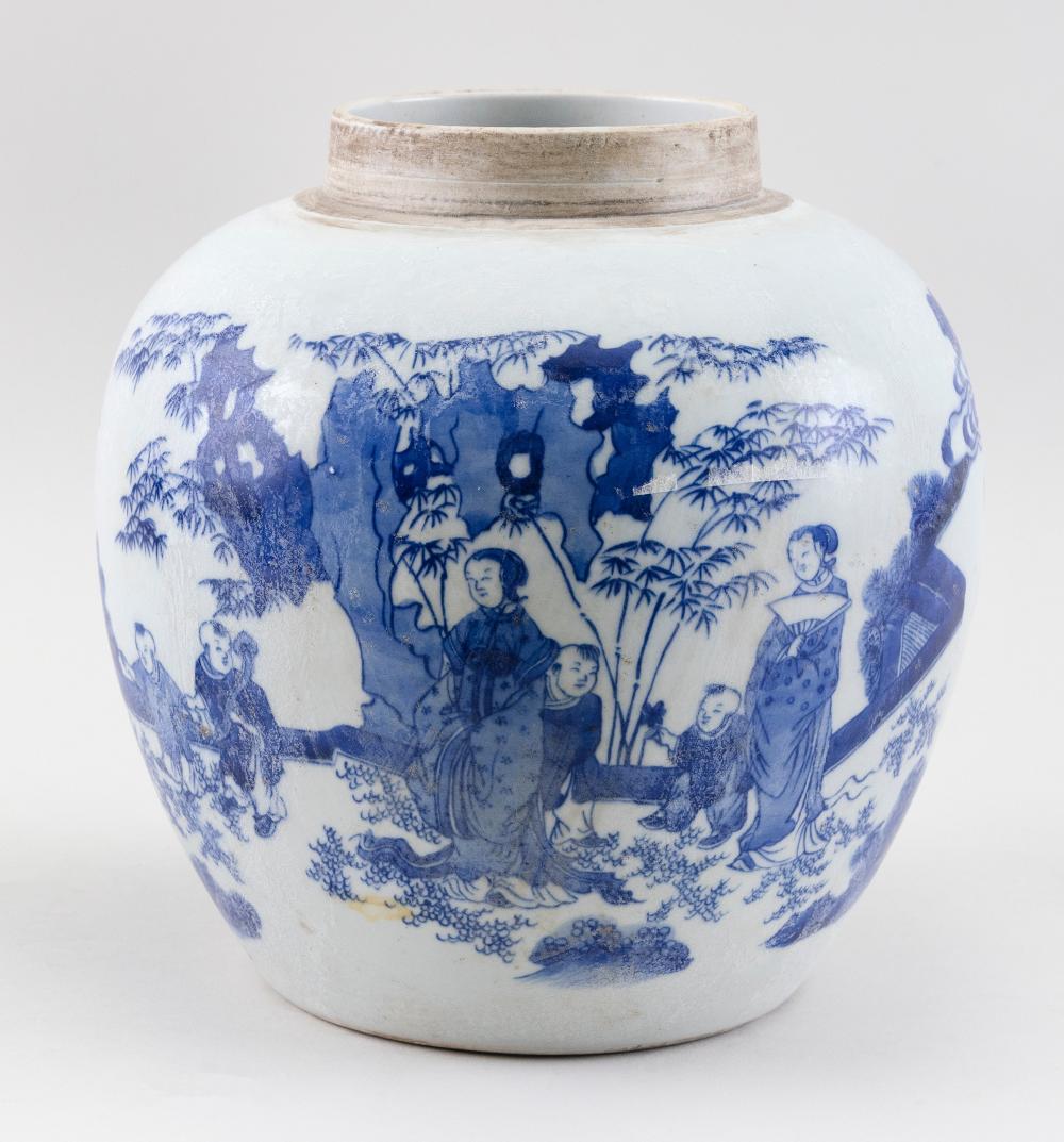 CHINESE BLUE AND WHITE PORCELAIN 34dfbf