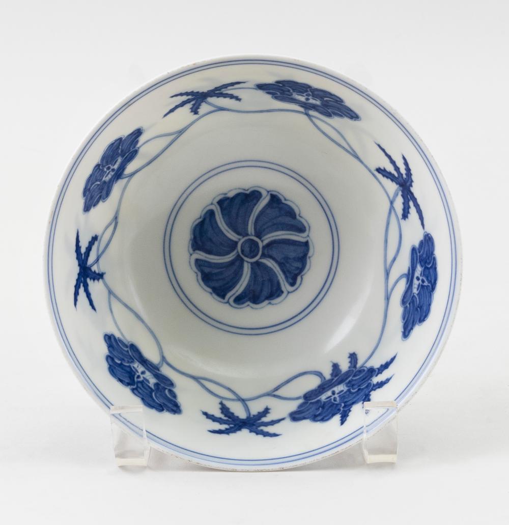 CHINESE BLUE AND WHITE PORCELAIN 34dfc1