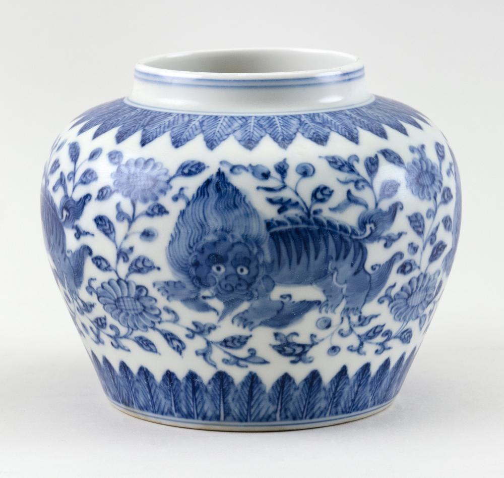 CHINESE BLUE AND WHITE PORCELAIN