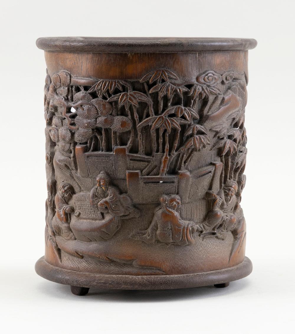 CHINESE CARVED BAMBOO BRUSH POT 34e12c