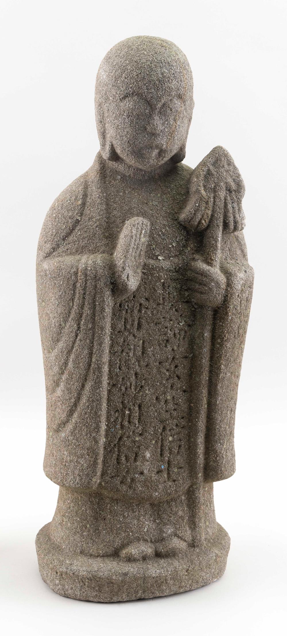 CHINESE SANDSTONE FIGURE OF BUDDHA 34e152