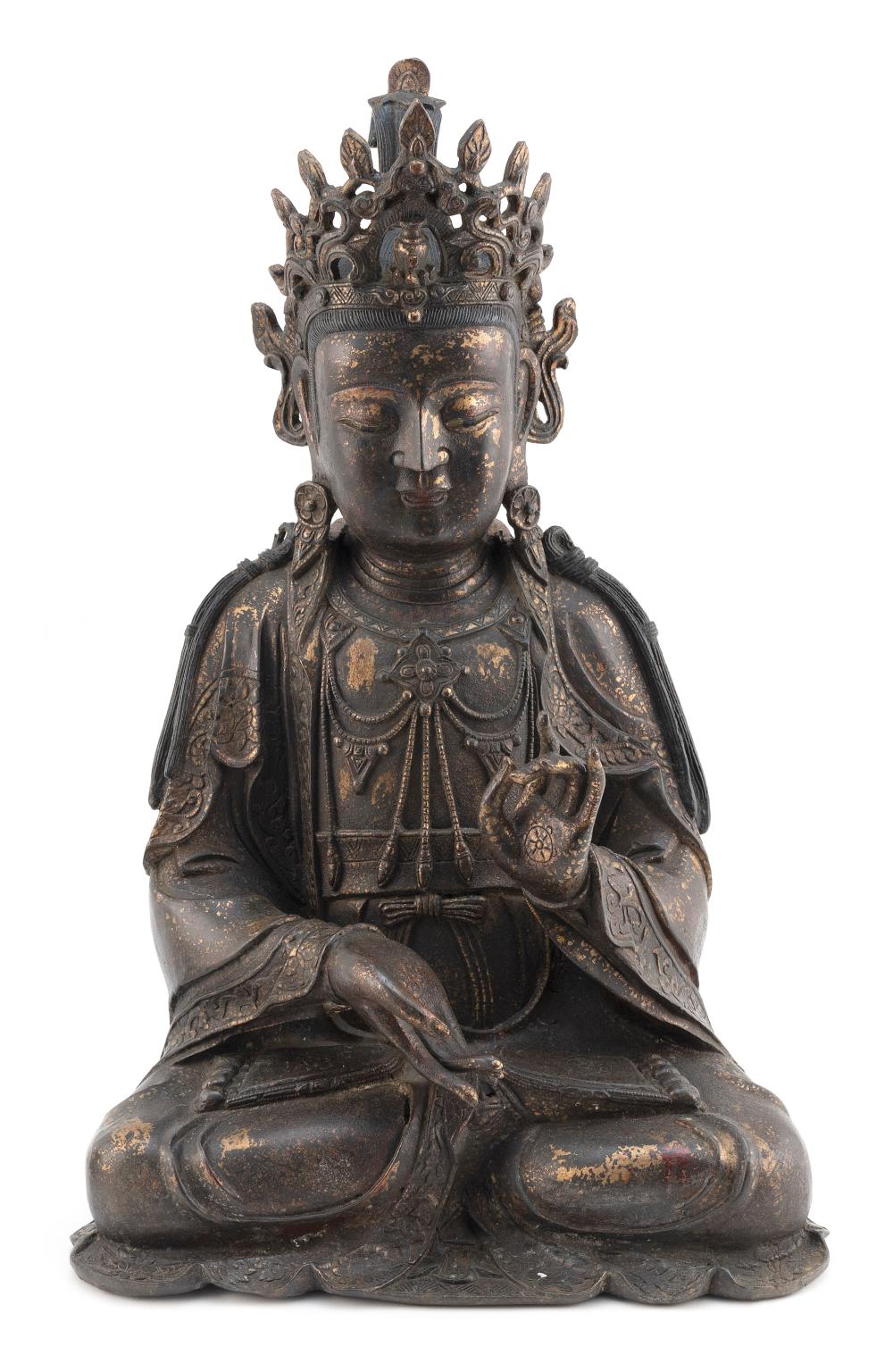 CHINESE GILT BRONZE FIGURE OF BUDDHA 34e168