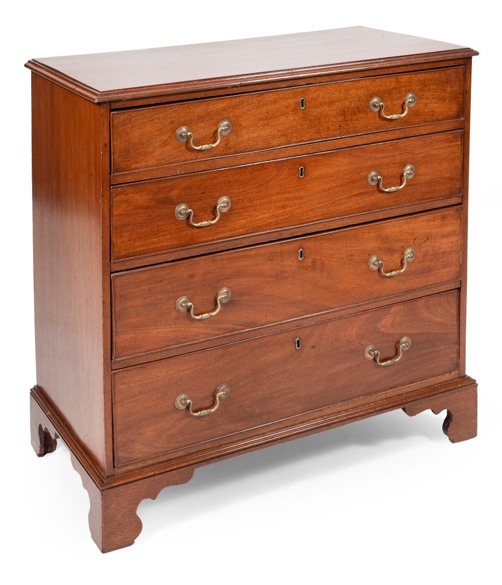 ENGLISH FOUR DRAWER CHEST LATE 34e22d