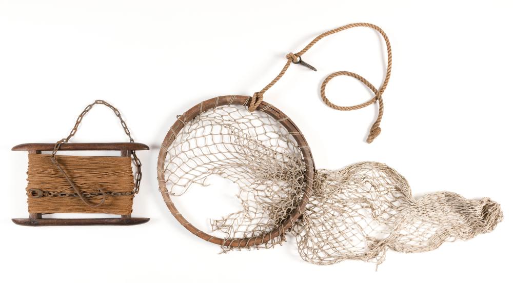 TWO FISHING ITEMS EARLY 20TH CENTURY 34e388