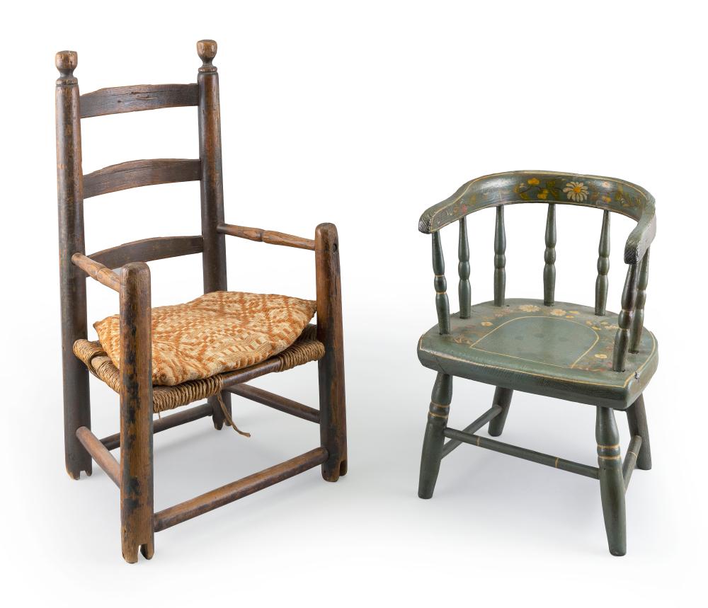 TWO CHILDREN S CHAIRS EARLY 20TH 34e38b