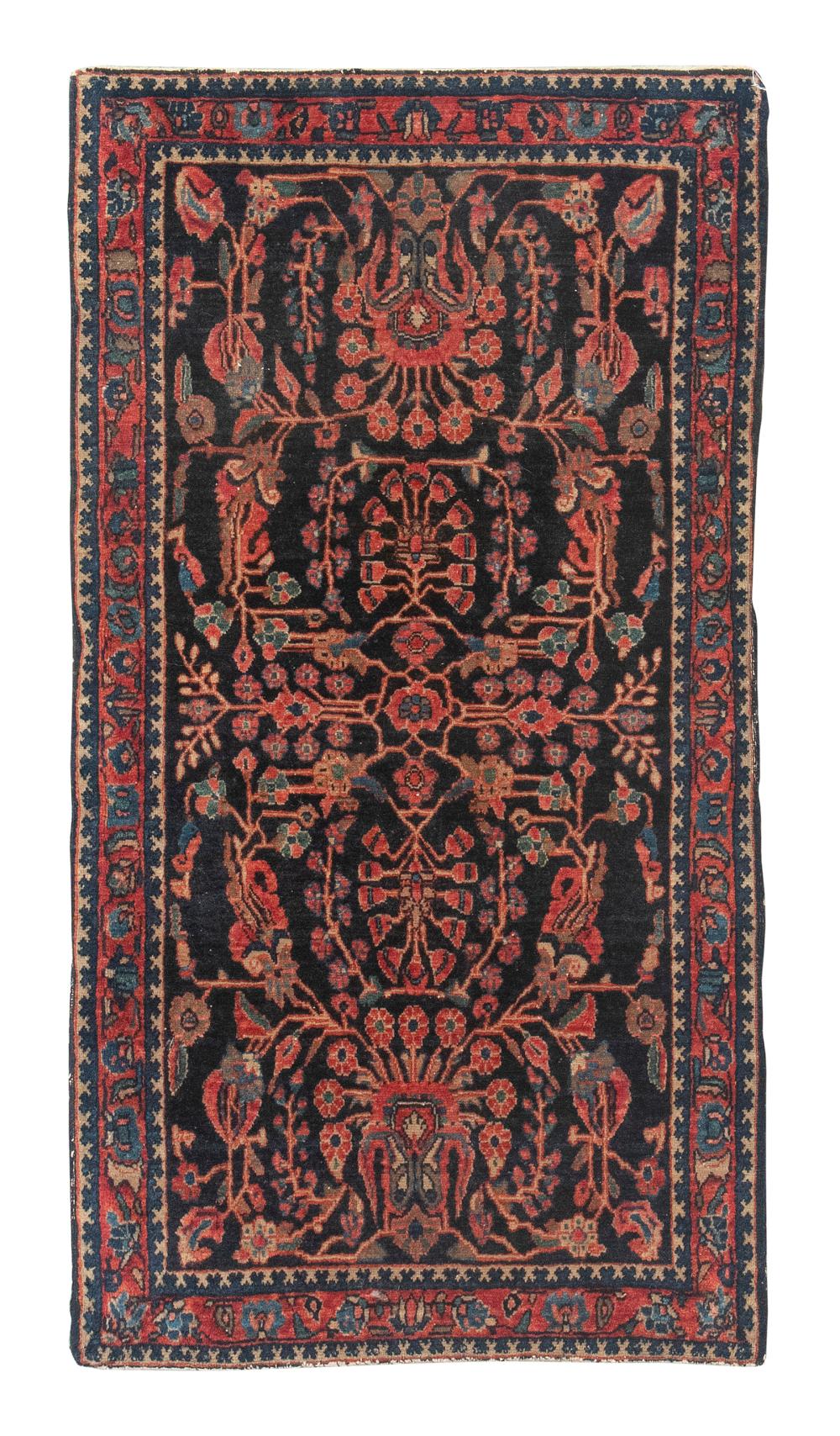 SAROUK RUG: 2’2” X 4’0”