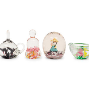 A Group of Four St Clair Glass 34e844