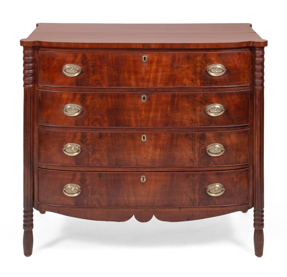 SHERATON BOWFRONT CHEST CIRCA 1810 34e9c2