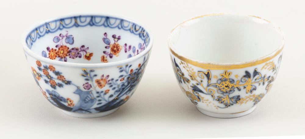 TWO MEISSEN PORCELAIN TEA BOWLS