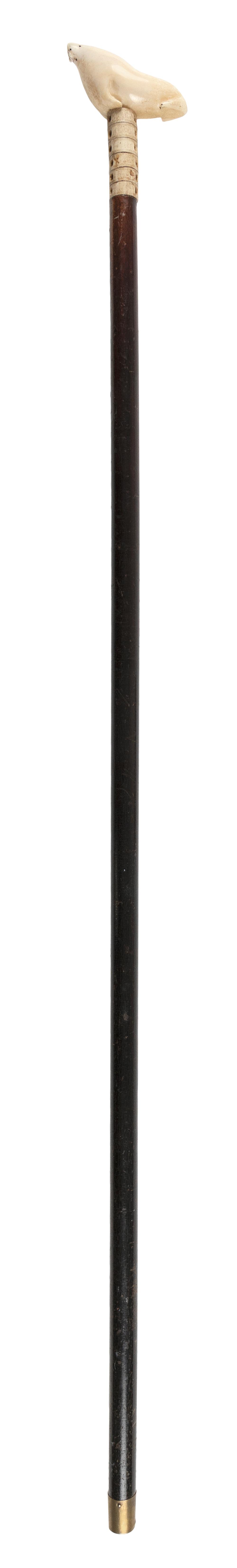 WALKING STICK WITH WALRUS FORM 34f029