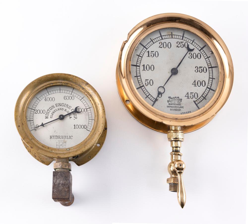 TWO BRASS GAUGES EARLY 20TH CENTURY