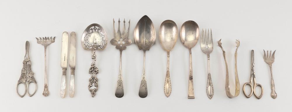 THIRTEEN PIECES OF SILVER AND SILVER 34cdbd