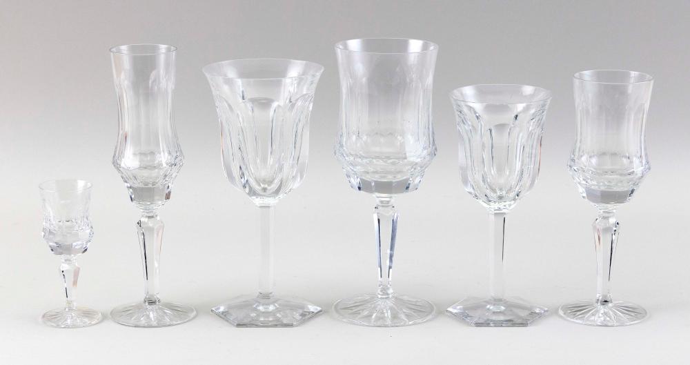 TWENTY PIECES OF CRYSTAL STEMWARE  34cdfb