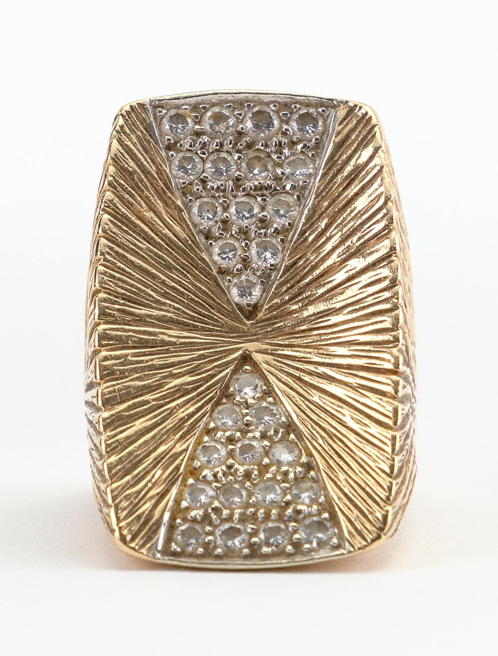 MODERNIST GOLD AND DIAMOND RING