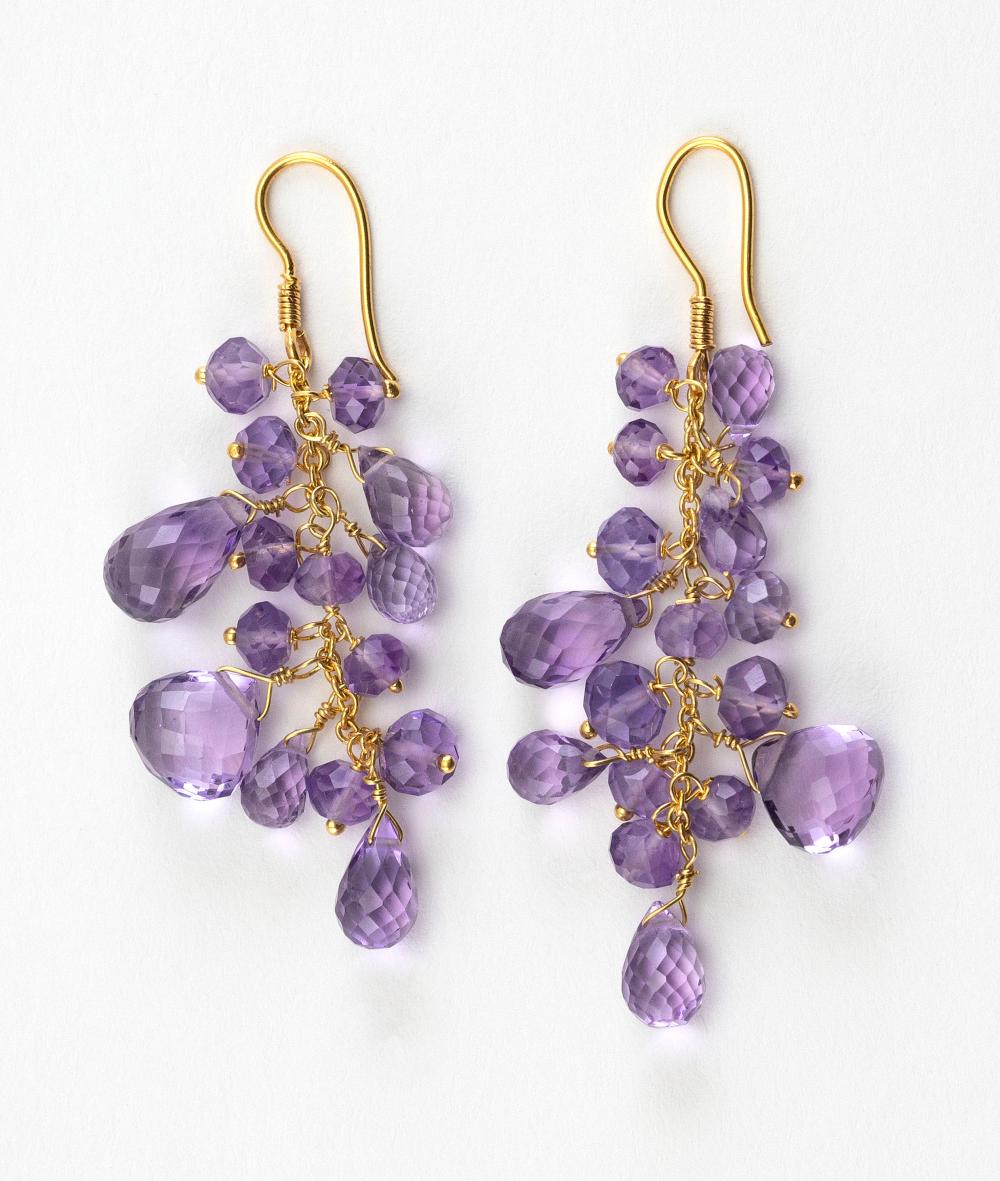 PAIR OF GOLD AND AMETHYST EARRINGS