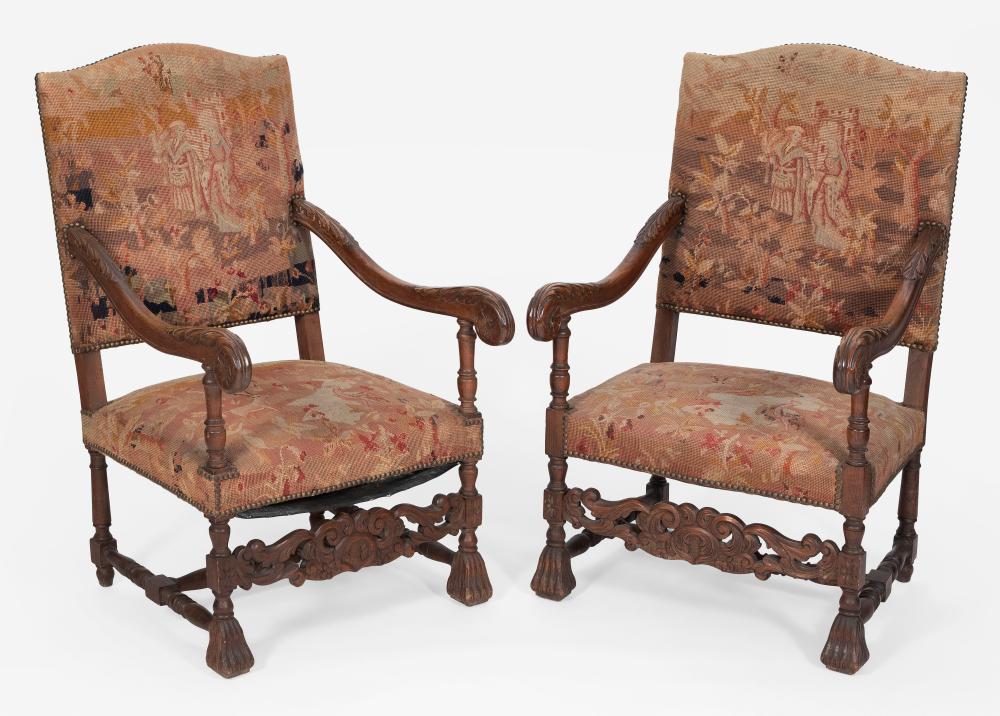 PAIR OF CONTINENTAL ARMCHAIRS 19THCENTURY 34d009