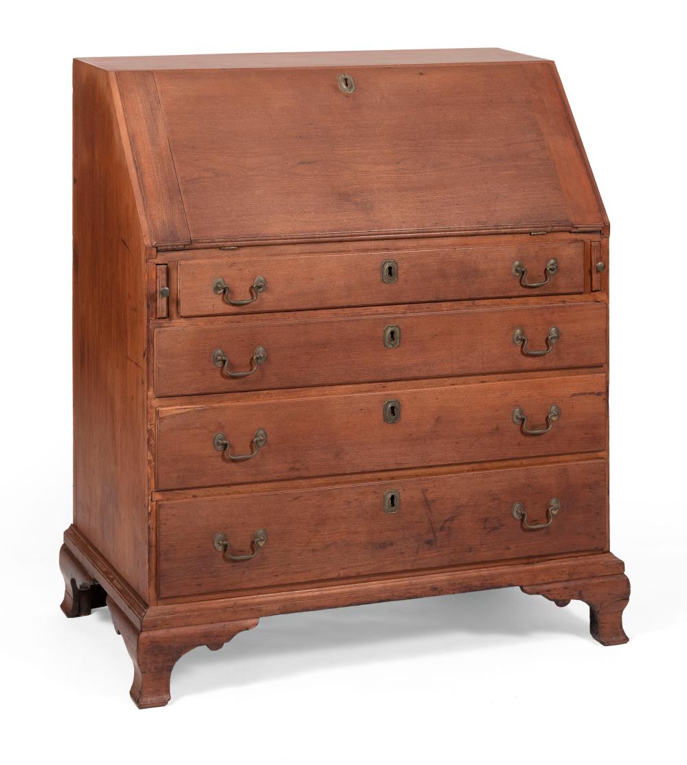 CHIPPENDALE SLANT-LID DESK RHODE