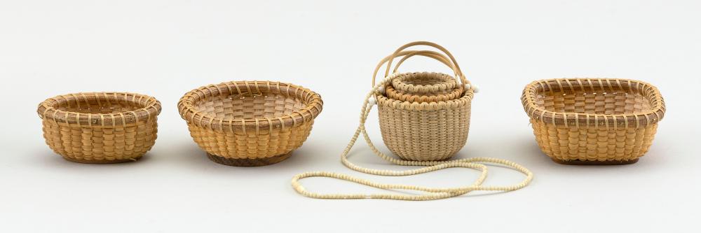 SIX MINIATURE NANTUCKET BASKETS 34d1be