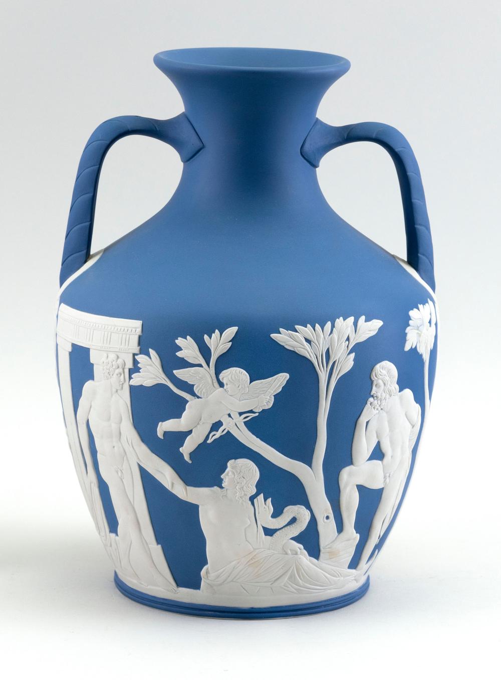 WEDGWOOD BLUE JASPER DIP PORTLAND VASE