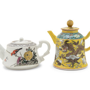 Two Chinese Porcelain Teapots
20TH