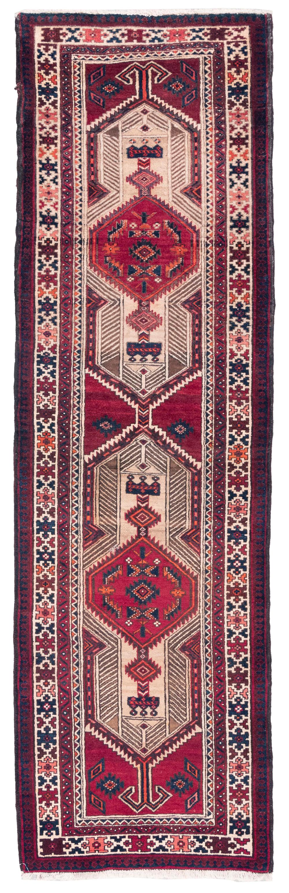 SERAB RUG: 3'1" X 10'5 THIRD QUARTER