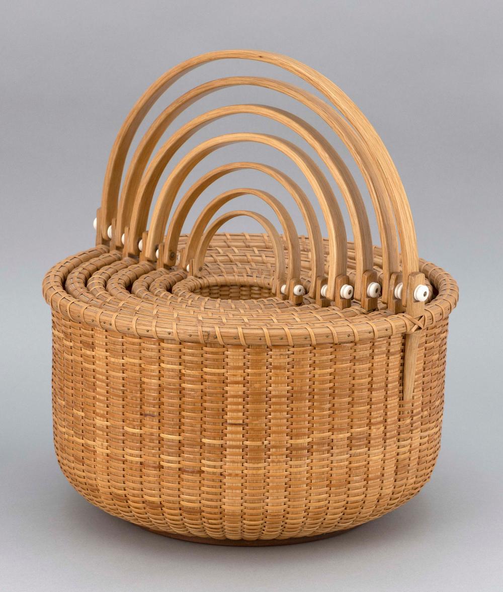 NEST OF SEVEN NANTUCKET BASKETS 34d733