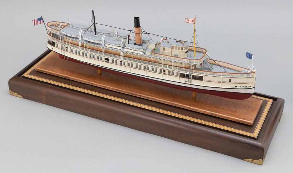 CASED MODEL OF THE STEAMSHIP FLYER  34d94c