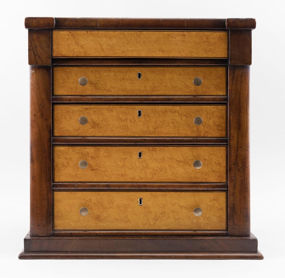 MINIATURE CHEST OF DRAWERS 19TH 34da4a