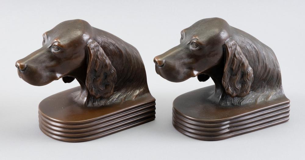 PAIR OF BRONZE SETTER FORM BOOKENDS 3504d0