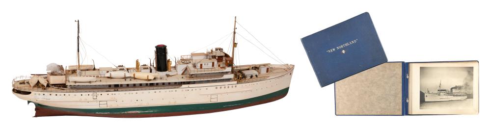 LARGE MODEL OF THE SHIP NEW 350646