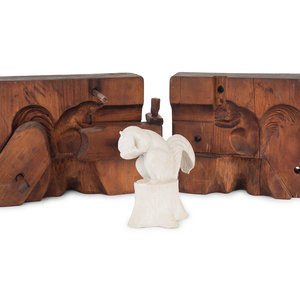 A Two Part Carved Pine Squirrel 35073d