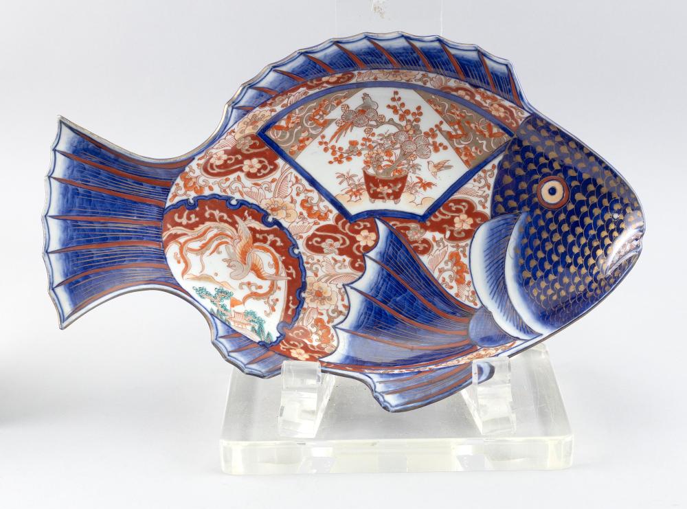 JAPANESE IMARI PORCELAIN FISH PLATE 350875