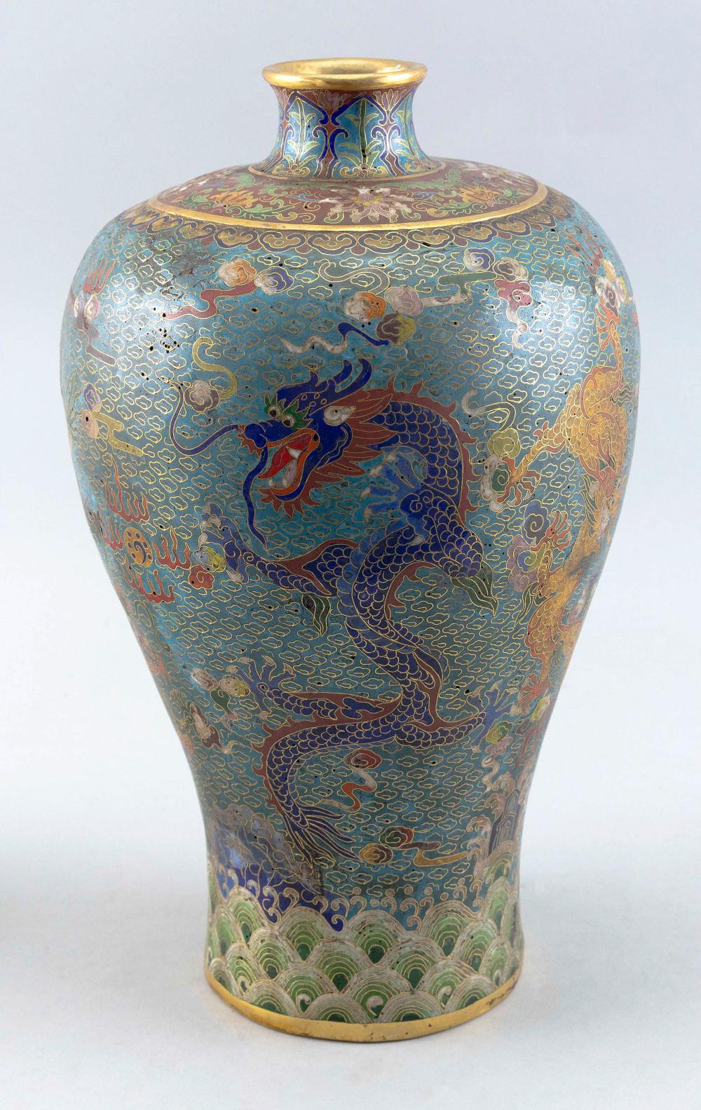 CHINESE CLOISONNE ENAMEL MEIPING