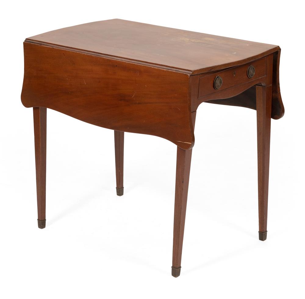 ENGLISH CHIPPENDALE PEMBROKE TABLE  350935