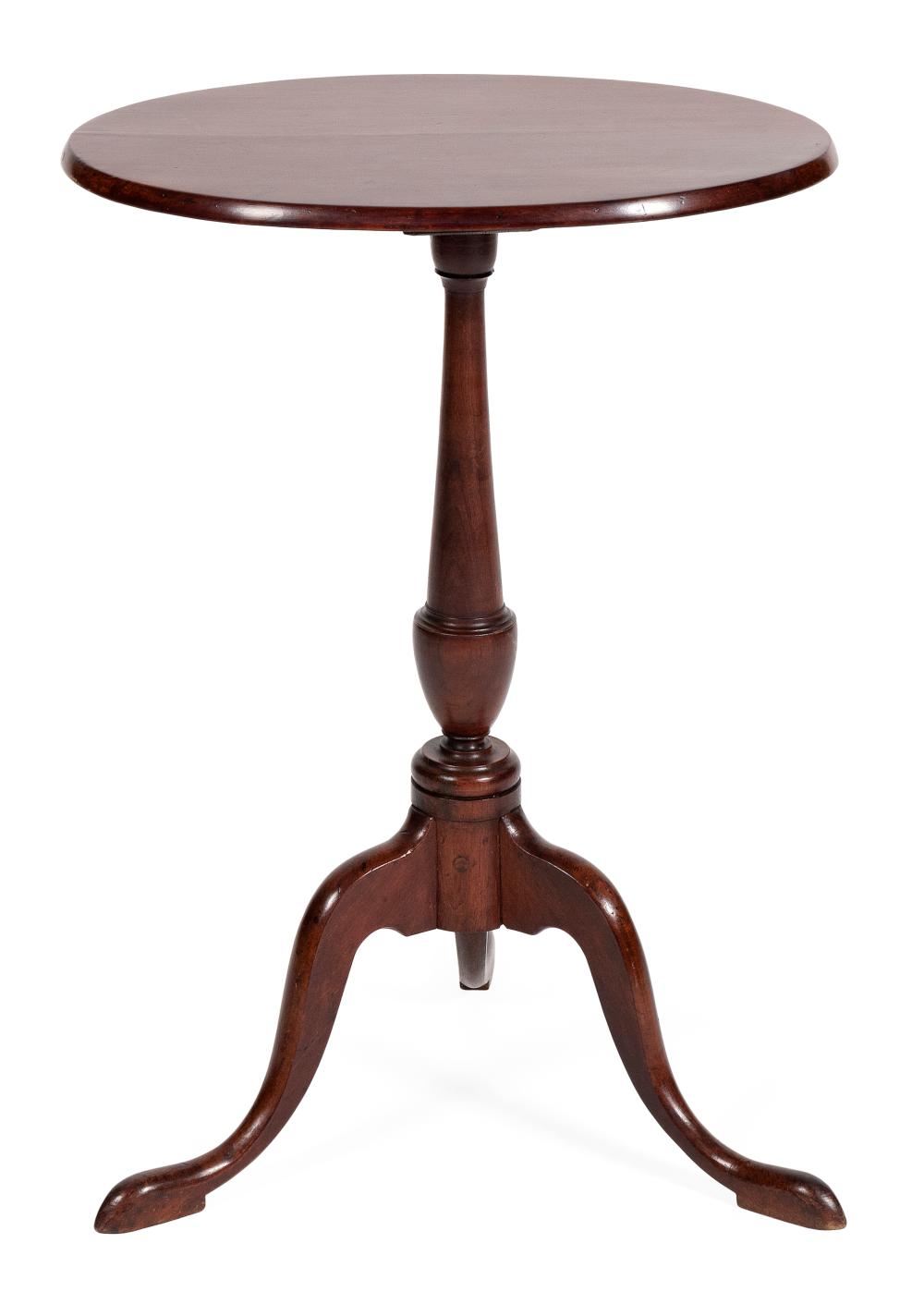 DIMINUTIVE QUEEN ANNE CANDLESTAND 35096c