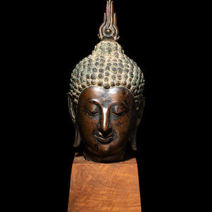 A Thai Bronze Head of Buddha cast 3509bb