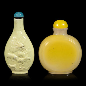 Two Chinese Snuff Bottles 19TH 20TH 350a61