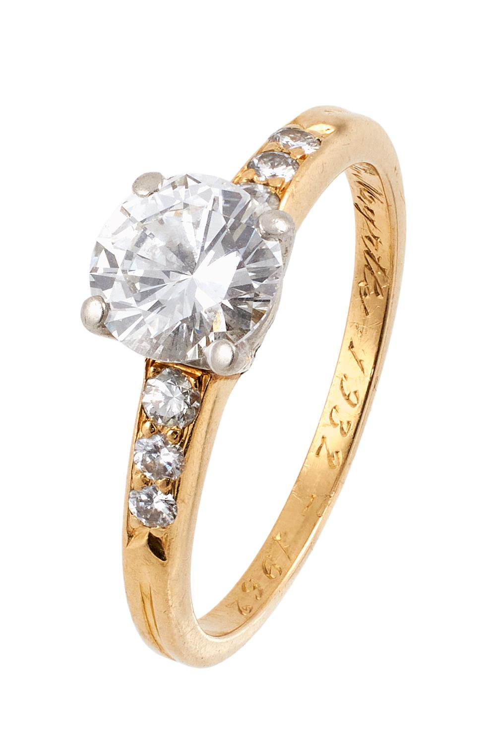 14KT YELLOW GOLD AND DIAMOND SOLITAIRE 350bae