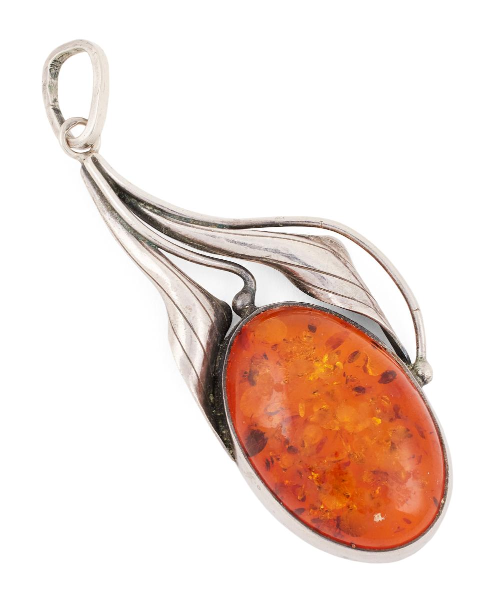 STERLING SILVER AND AMBER PENDANT