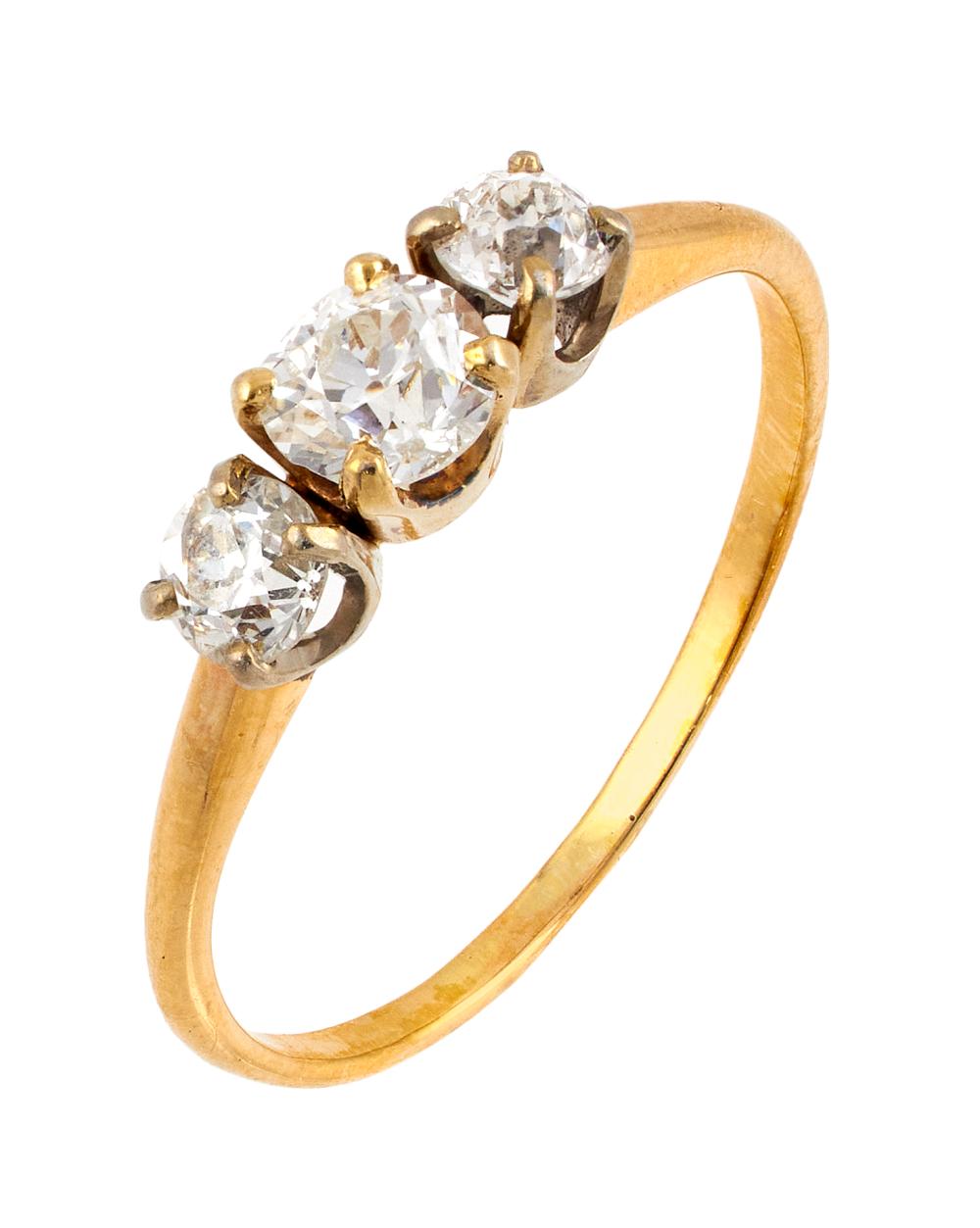 14KT YELLOW GOLD AND DIAMOND RING 350c21