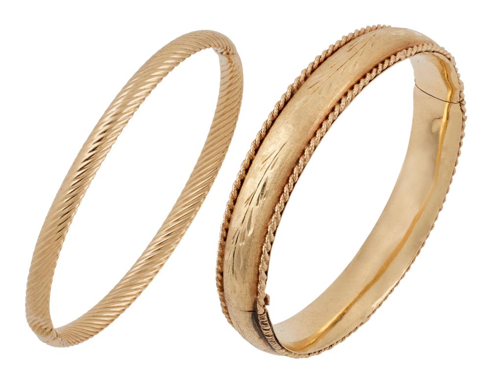 TWO 14KT YELLOW GOLD BANGLE BRACELETS 350c5c