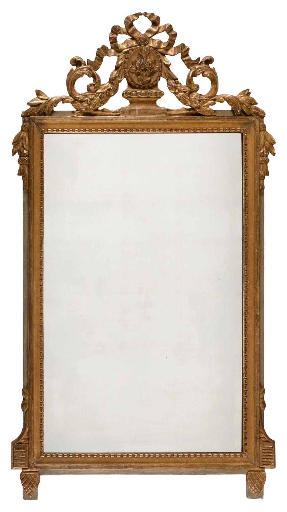 CONTINENTAL-STYLE MIRROR FIRST